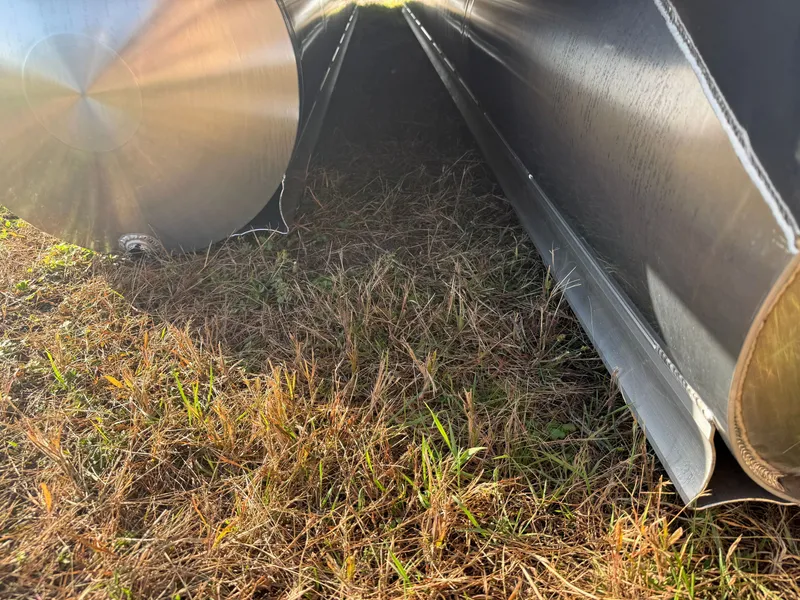 Slide: The Image of Tahoe LTZ 2385 (CRB) Cruise Rear Bench Tritoon & Honda 4-Stroke EFI 2026 - 39