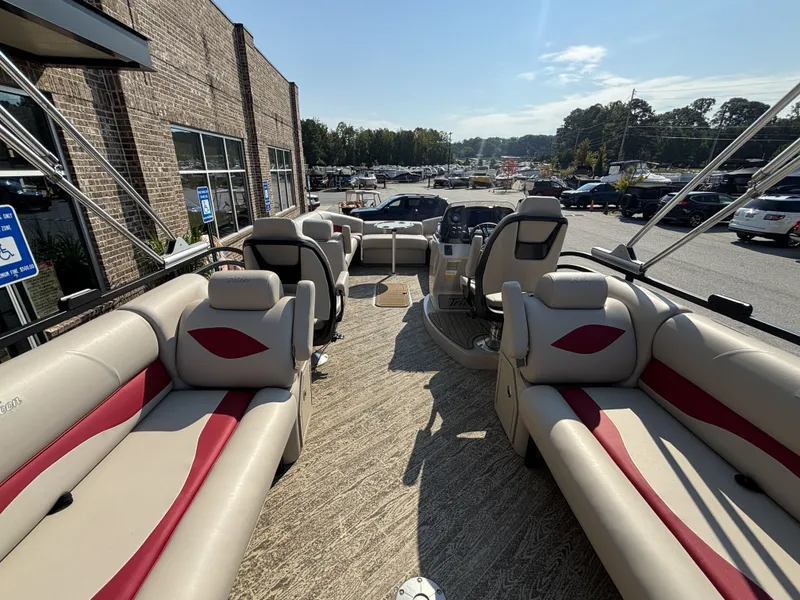 Slide: The Image of JC Neptoon 25TT Sport HTH DSL w/Mercury 350HP Engine and Marine Master Trailer 2023 - 33