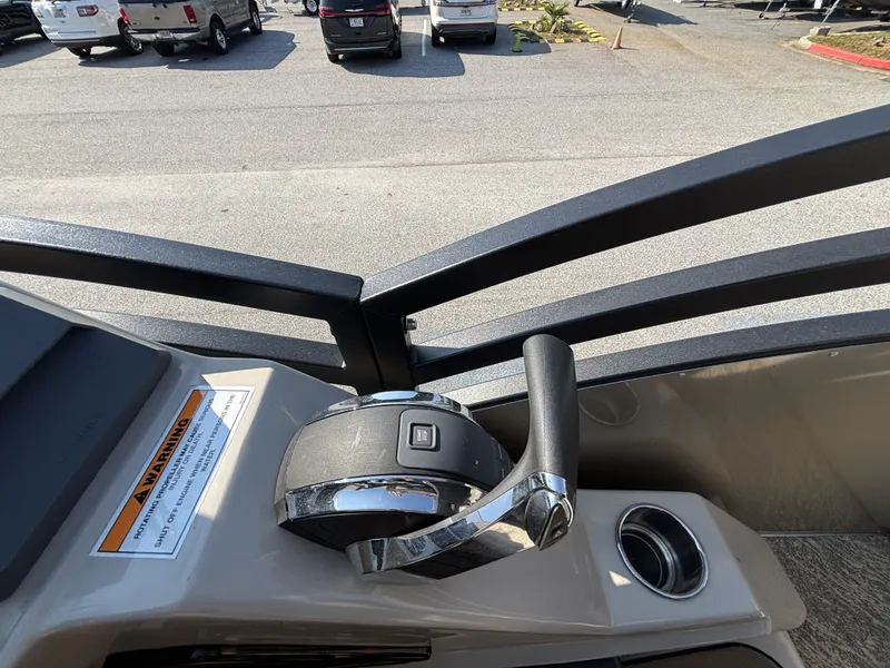 Slide: The Image of JC Manufacturing Neptoon 25TT Sport HTH DSL w/Mercury 350HP Engine and Marine Master Trailer 2023 - 19