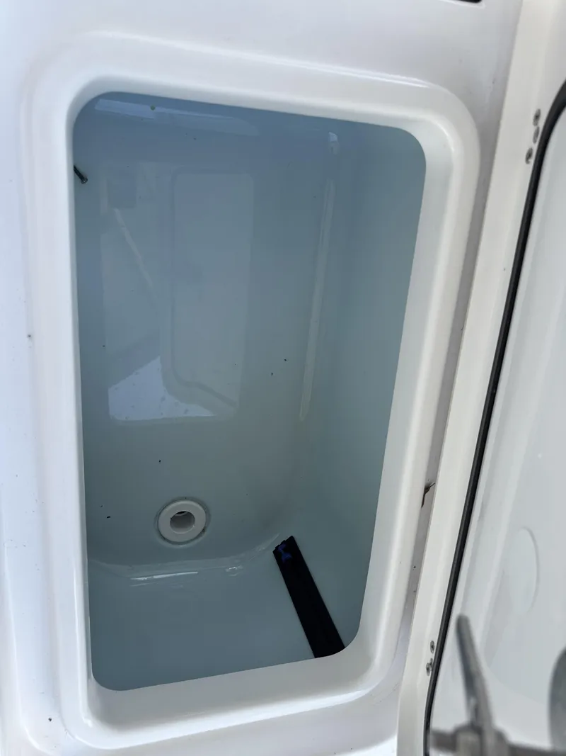 Slide: The Image of Sportsman Masters 247 Bay Boat 2026 - 10