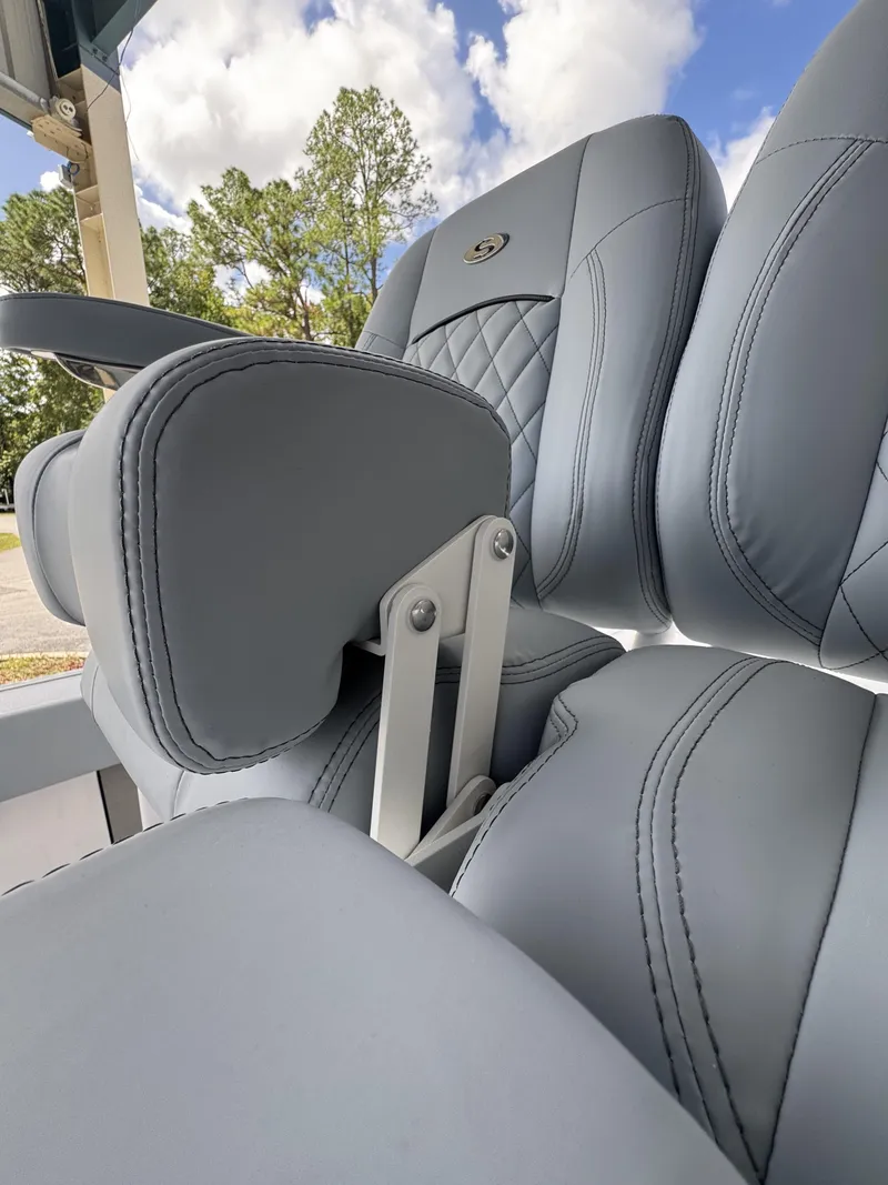 Slide: The Image of Sportsman Masters 247 Bay Boat 2026 - 20