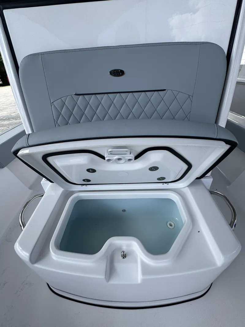 Slide: The Image of Sportsman Masters 247 Bay Boat 2026 - 22