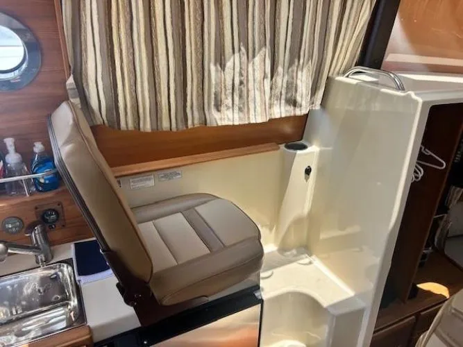 Slide: The Image of 2024 Ranger Tugs R-27 Luxury Edition - Image 11 - 11