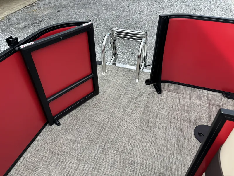 Slide: The Image of Bentley Pontoons LE 180 3 PT Fish 2026 - 10