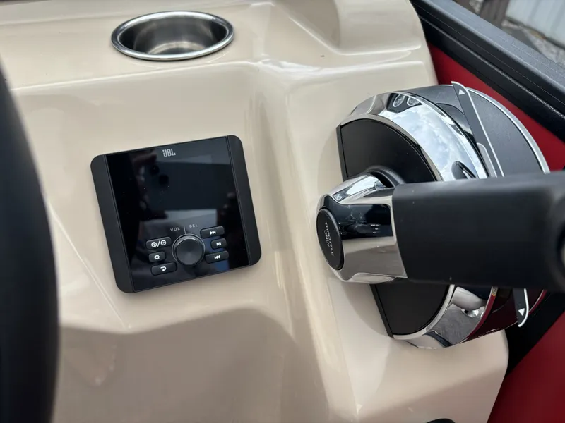 Slide: The Image of Bentley Pontoons LE 180 3 PT Fish 2026 - 20