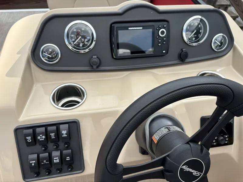 Slide: The Image of Bentley Pontoons LE 180 3 PT Fish 2026 - 6