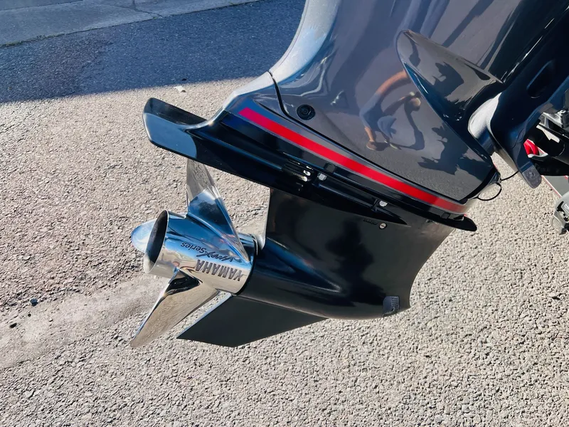 Slide: The Image of Skeeter ZX250 2016 - 10