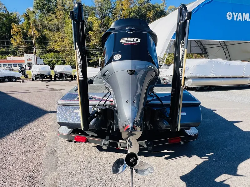 Slide: The Image of Skeeter ZX250 2016 - 15