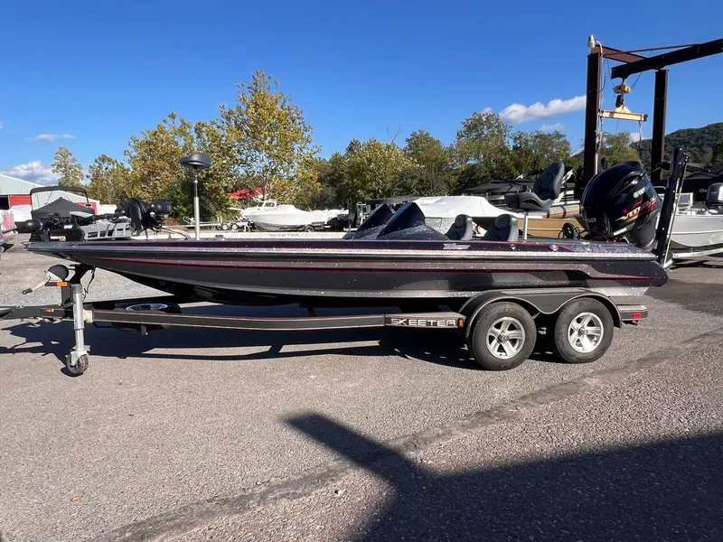 Slide: The Image of Skeeter ZX250 2016 - 26