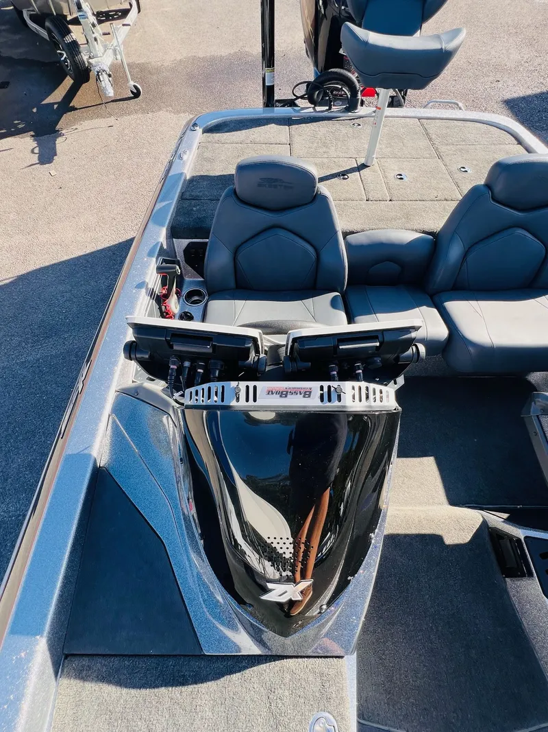 Slide: The Image of Skeeter ZX250 2016 - 36