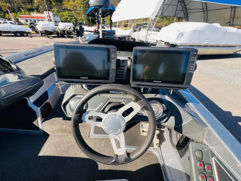 Slide: The Image of Skeeter ZX250 2016 - 43