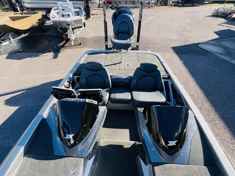 Slide: The Image of Skeeter ZX250 2016 - 8