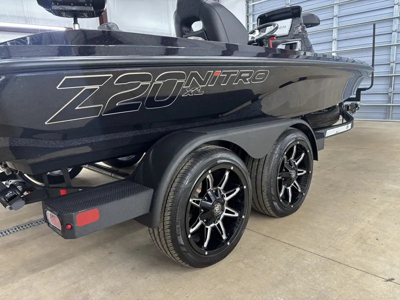 Slide: The Image of Nitro Z Series Z20 XL Pro 2026 - 4