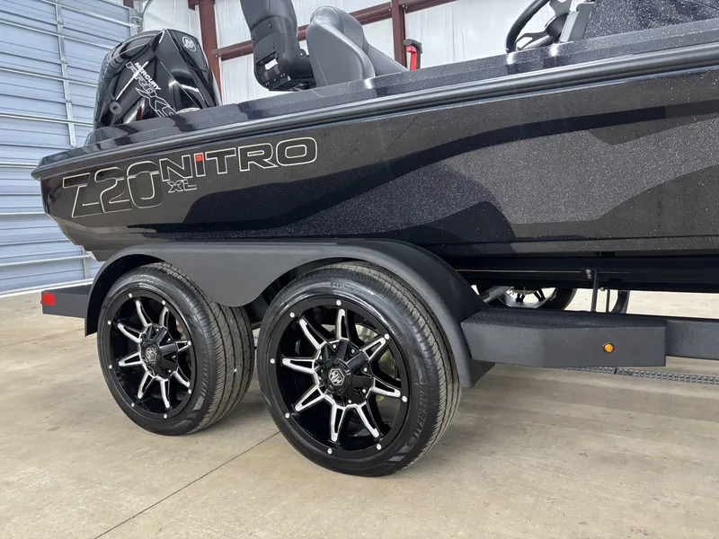 Slide: The Image of Nitro Z Series Z20 XL Pro 2026 - 5