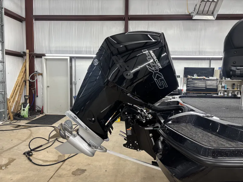 Slide: The Image of Nitro Z Series Z20 XL Pro 2026 - 7