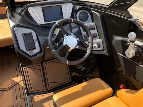 Slide: The Image of Supreme ZS232 2022 - 14