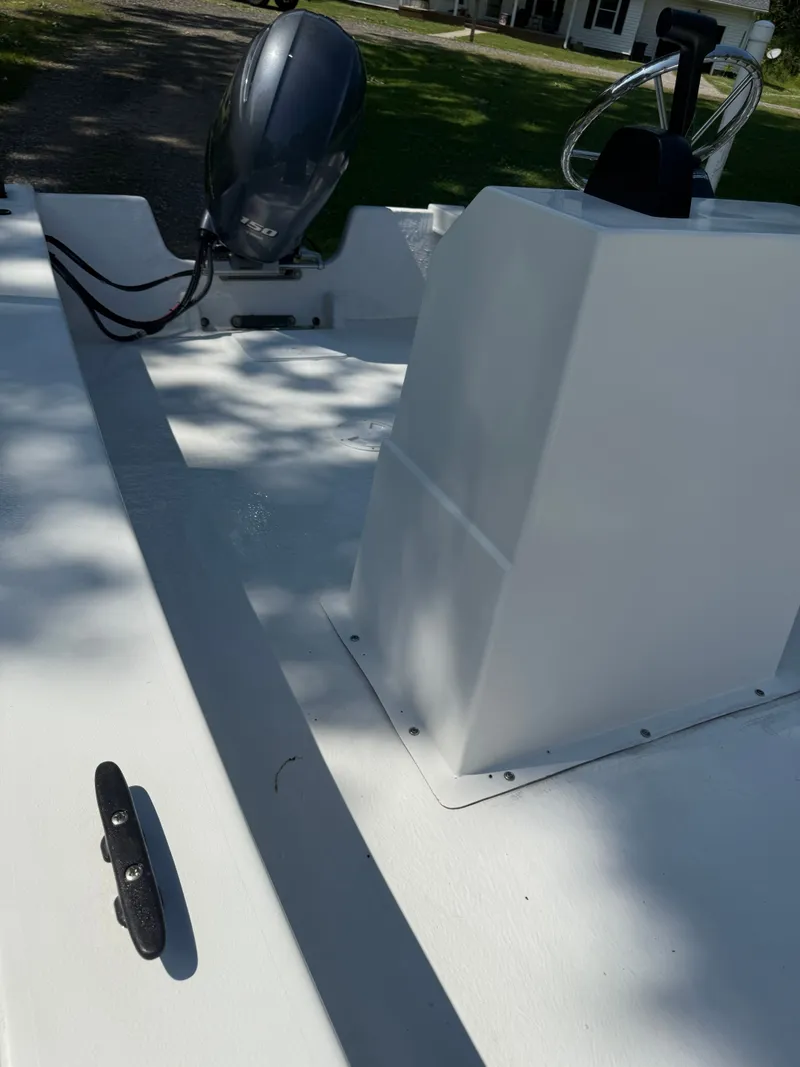 Slide: The Image of C-Hawk 22 Center Console 2025 - 10