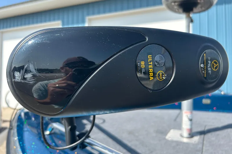 Slide: The Image of Goodyear Marathon tire on a Skeeter WX1880 DC trailer, 2005 model. - 36