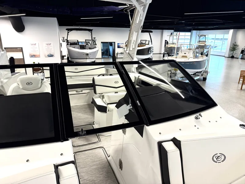 Slide: The Image of Cobalt R6 Surf 2026 - 15