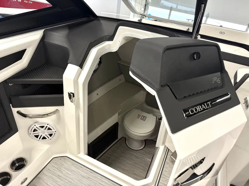 Slide: The Image of Cobalt R6 Surf 2026 - 8