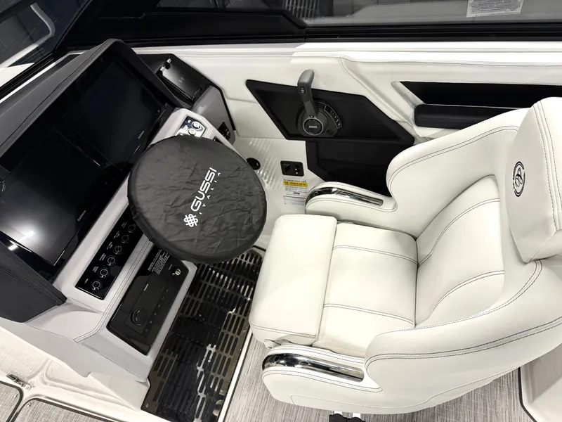 Slide: The Image of Cobalt R6 Surf 2026 - 9