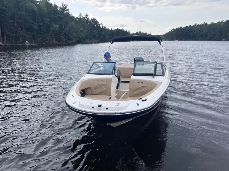 Slide: The Image of Sea Ray SPX 190 Outboard 2023 - 4
