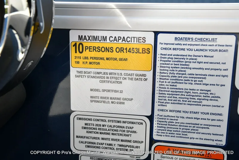 Slide: The Image of Sun Tracker Sportfish 22 DLX w/150 2026 - 25