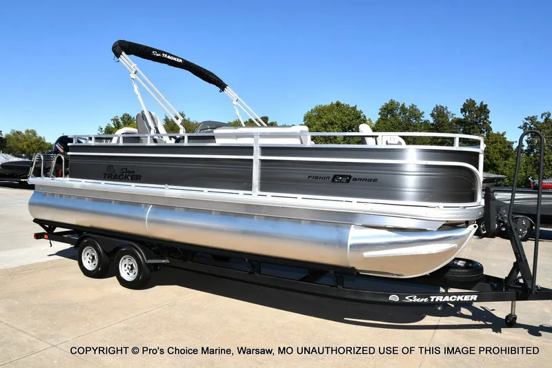 Slide: The Image of Sun Tracker Fishin' Barge 22 DLX w/115HP Pro-XS 4 Stroke 2026 - 74