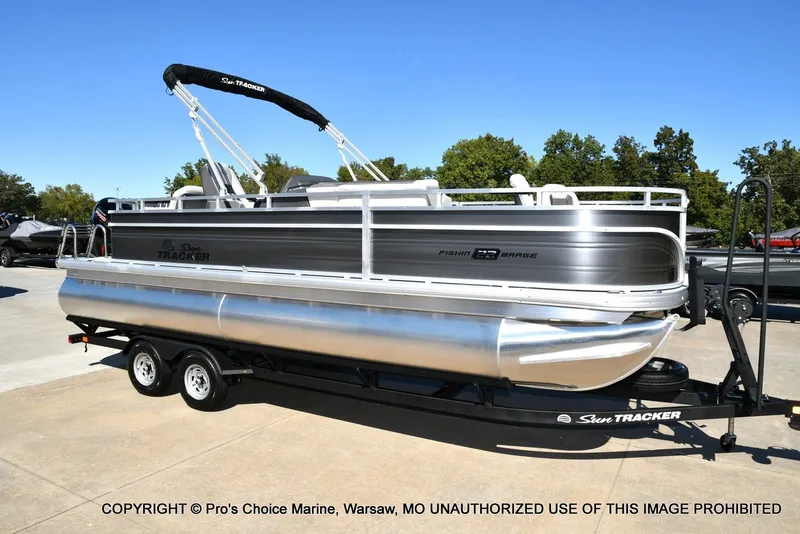 Slide: The Image of Sun Tracker Fishin' Barge 22 DLX w/115HP Pro-XS 4 Stroke 2026 - 76