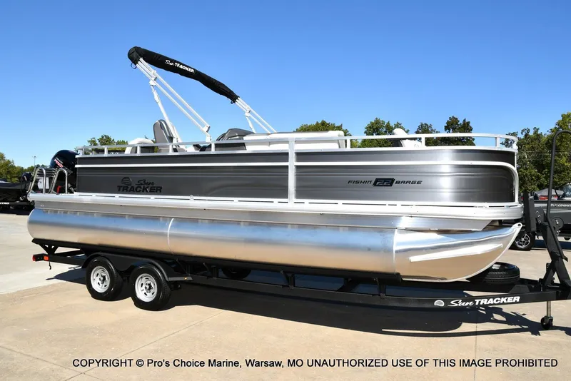 Slide: The Image of Sun Tracker Fishin' Barge 22 DLX w/115HP Pro-XS 4 Stroke 2026 - 78