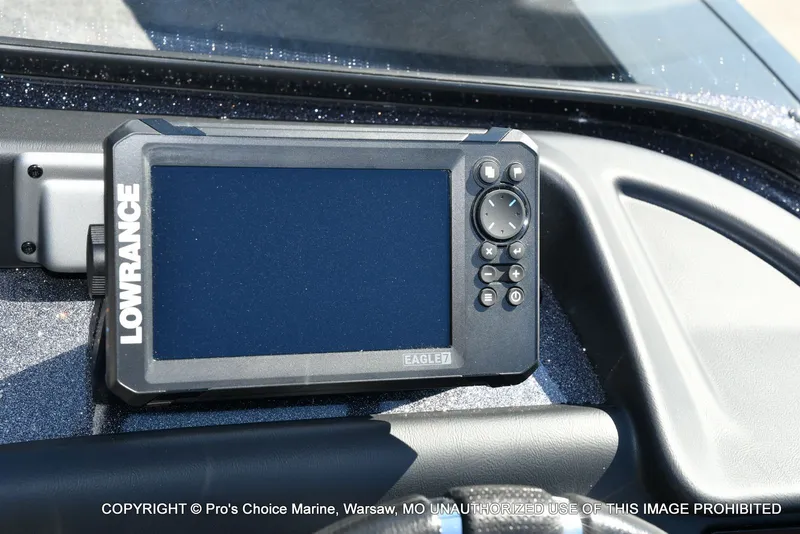 Slide: The Image of Ranger VX1988 WT w/250HP Mercury Pro-XS 2026 - 11