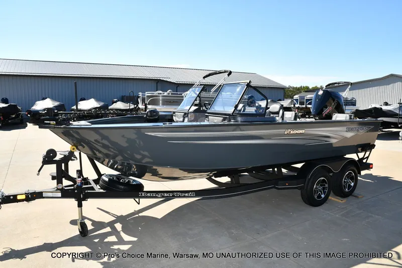 Slide: The Image of Ranger VX1988 WT w/250HP Mercury Pro-XS 2026 - 19