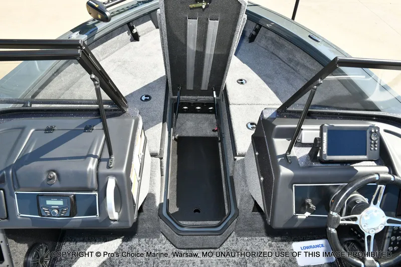 Slide: The Image of Ranger VX1988 WT w/250HP Mercury Pro-XS 2026 - 47