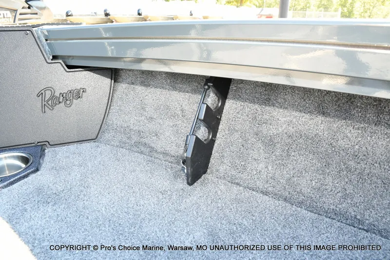 Slide: The Image of Ranger VX1988 WT w/250HP Mercury Pro-XS 2026 - 59