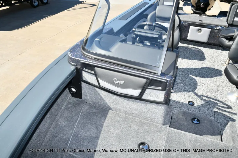 Slide: The Image of Ranger VX1988 WT w/250HP Mercury Pro-XS 2026 - 63