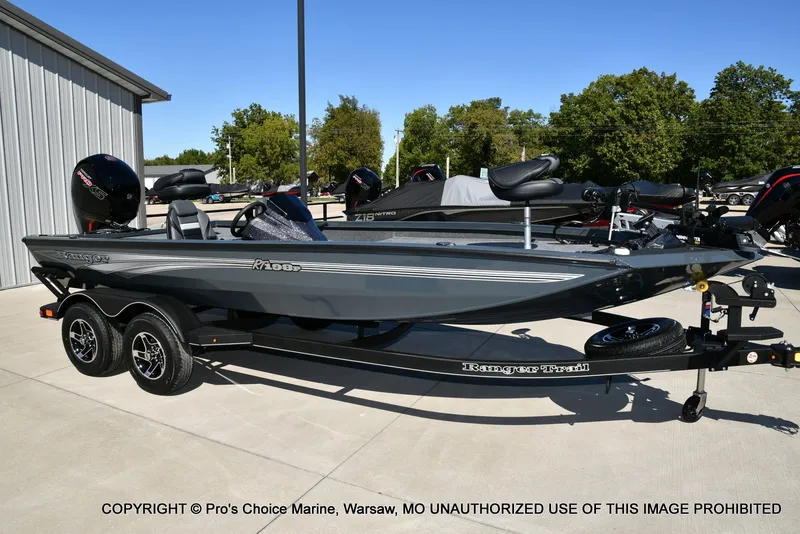 Slide: The Image of Ranger RT198P Cup Garmin Livescope Equipped 2026 - 81