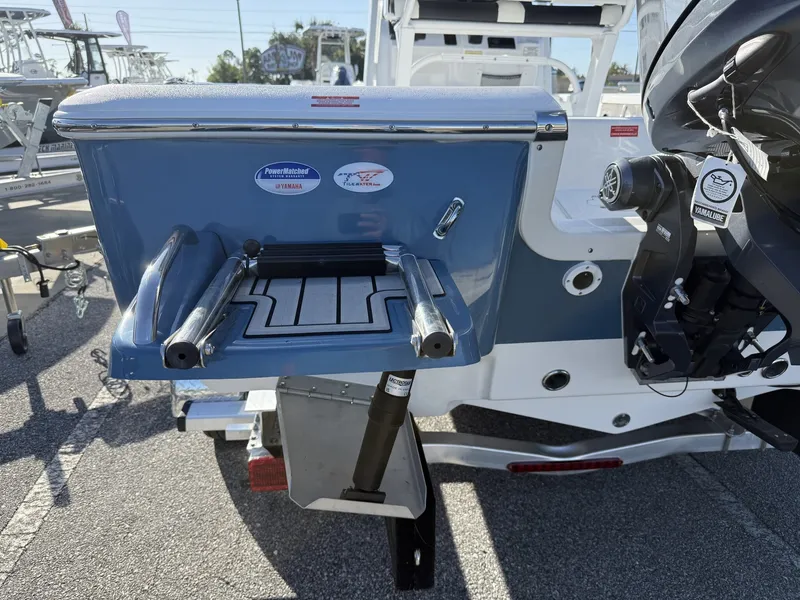 Slide: The Image of Tidewater 2110 Bay Max 2026 - 9