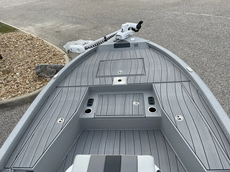 Slide: The Image of Vexus ACX 2000 2026 - 10