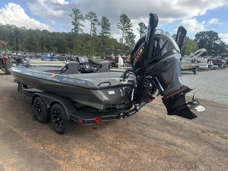 Slide: The Image of Skeeter ZXE21 2026 - 4