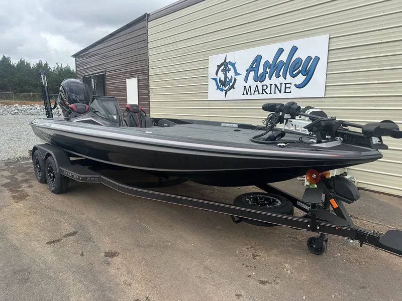 Slide: The Image of Skeeter ZXE21 2026 - 7