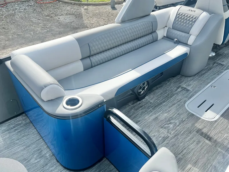 Slide: The Image of Avalon Catalina 25' Quad Lounge Windshield Triple-Toon - IN STOCK 2026 - 19