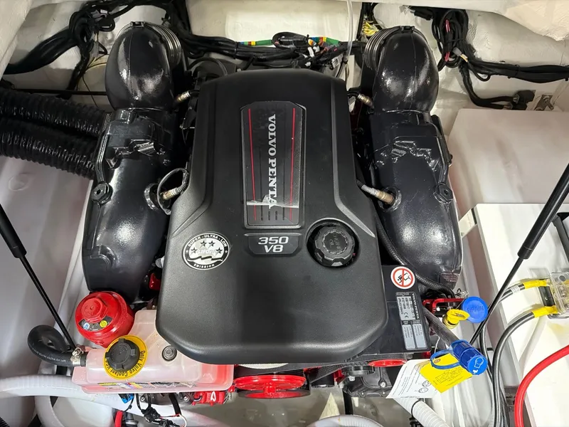 Slide: The Image of Cobalt R4 Surf 2026 - 23