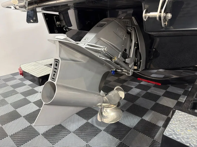 Slide: The Image of Cobalt R4 Surf 2026 - 5