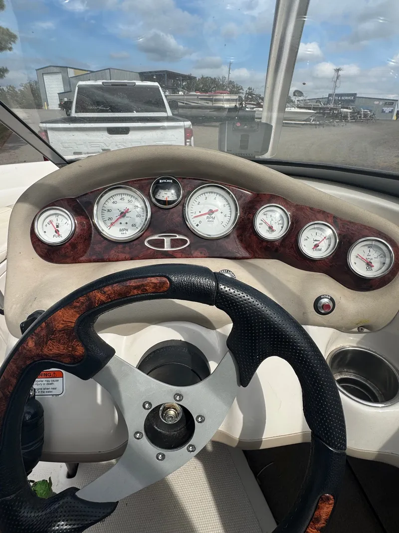 Slide: The Image of Tahoe Q5i 2011 - 4