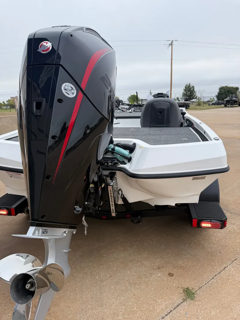 Slide: The Image of Ikon vls20 2026 - 10