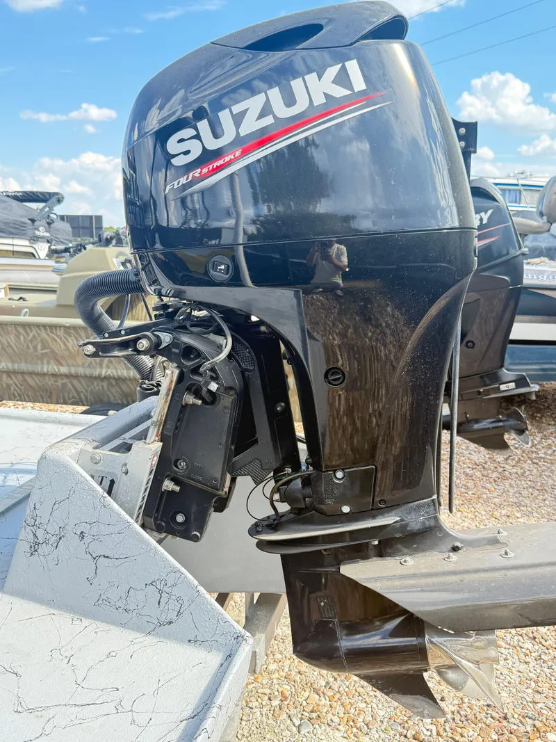 Slide: The Image of Vestal Baby Cat BABY CAT 160SC 2020 - 13