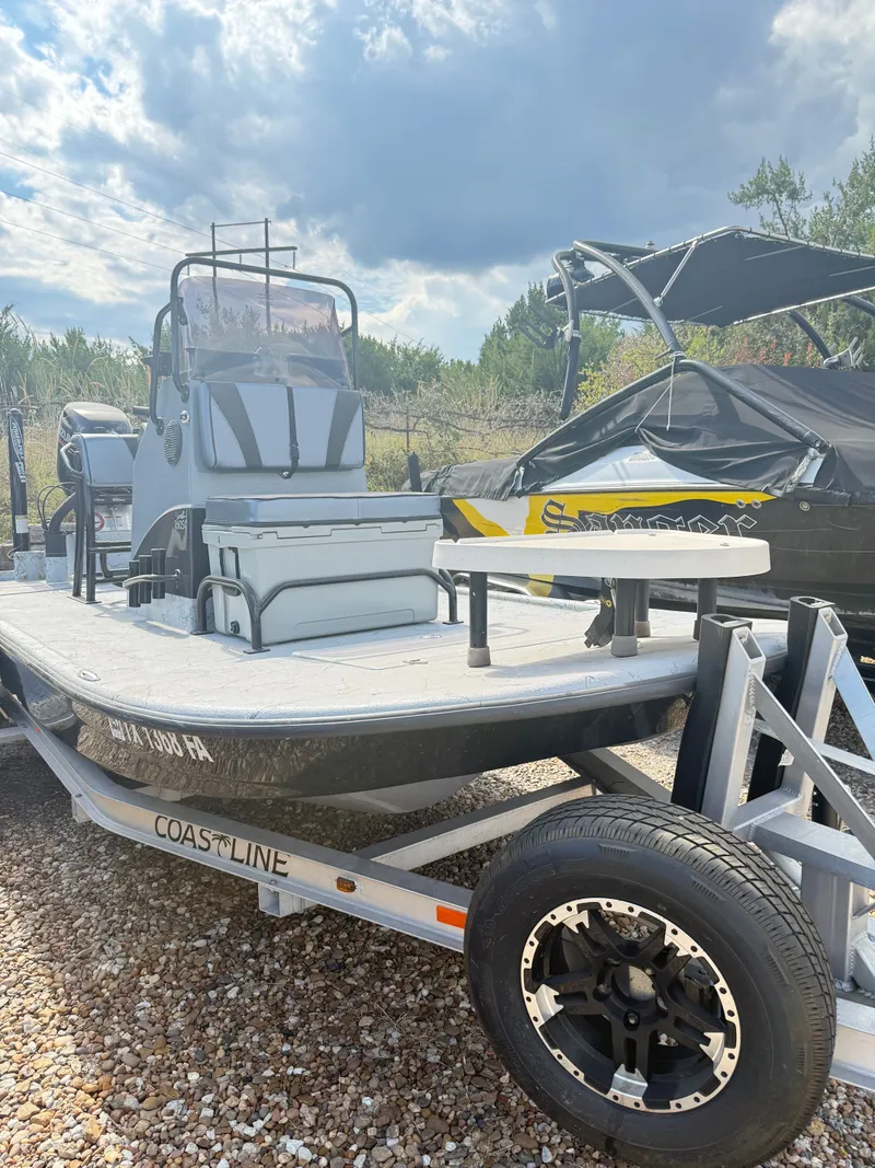 Slide: The Image of Vestal Baby Cat BABY CAT 160SC 2020 - 25