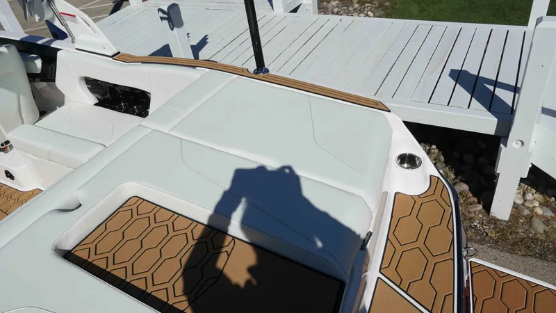 Slide: The Image of MasterCraft NXT20 2026 - 10