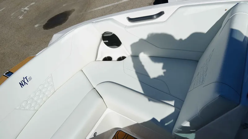 Slide: The Image of MasterCraft NXT20 2026 - 24