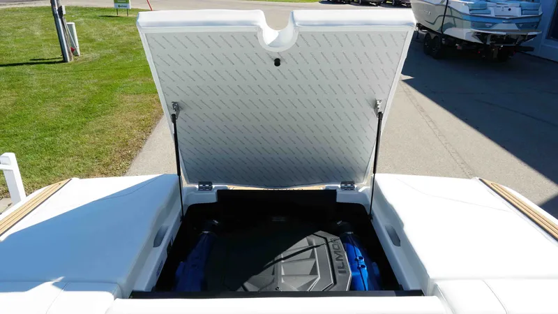 Slide: The Image of MasterCraft NXT20 2026 - 36